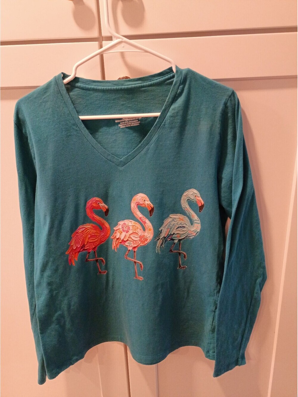 Women's Long Sleeve V-Neck Shirt with Flamingo Design XL